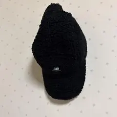 New Balance フリースキャップ 黒のサムネイル