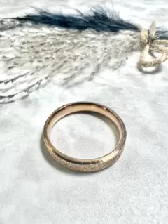 金属アレルギー対応 高級サージカルステンレス製指輪16号 ピンクゴールドラメ加工