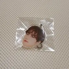 ini 尾崎匠海　xquare masterpiece カプセルトイ　顔アクキー