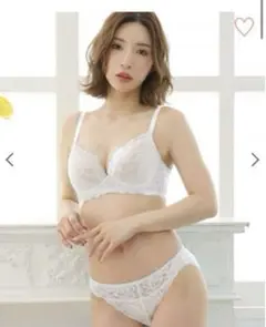 エメフィール　脇高ブラ　ショーツ　セット　ホワイト　D75 レア　完売