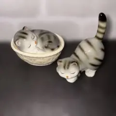 陶器の居眠り猫ちゃんの小物入れ 他一体 アメショ セブンコーポレーション