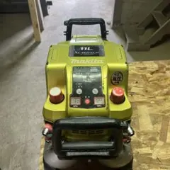 マキタ 100V 11L エアコンプレッサー AC462XL 金 ジャンク - メルカリ