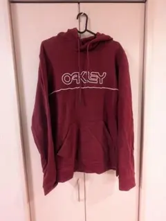 バーガンディ パーカー