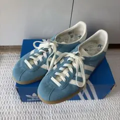 adidas 水色 スエード スニーカー