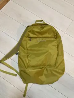 mont-bell ポケッタブル デイパック 20 イエロー