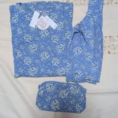 新品ARISTY エプロン.ポーチ.バッグ 3点セット 花柄 ブルーのサムネイル