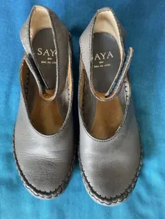 SAYA フラットシューズのサムネイル