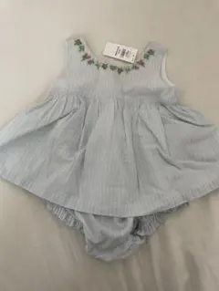水色ストライプ刺繍ワンピース　Baby gap
