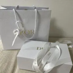 けん 【美品】ディオール　梱包セット (空箱 巾着 ショッパー リボン ) Dior 空箱・巾着・リボン セット - メルカリ