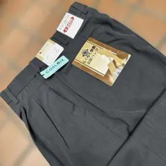 W79(+5cm伸びる) 夏物 2タック スラックス グレー系 クールビズ 美脚のサムネイル