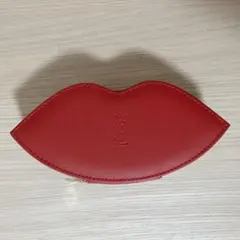 【YSL ポーチ】イヴサンローラン リップ型ノベルティポーチ+ブラシ3本セット