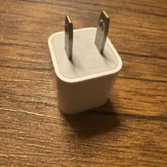 Apple 純正 充電器 A1385 5V/1A ホワイト　1番