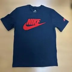 NIKE 赤ロゴ刺繍 Tシャツ　ネイビー　紺　Sサイズ