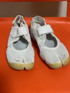 NIKE エアリフト　25cm