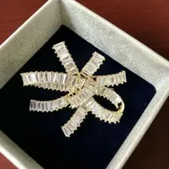 金色絲帶胸針 高級鋯石胸針 入學典禮 畢業典禮 婚禮