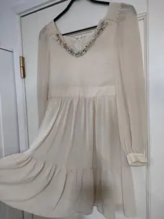 美品✦JILL STUARTジルスチュアート ティアードワンピース　Ｓ　ベージュ