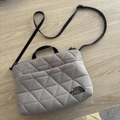 ノースフェイス　ショルダーバッグ