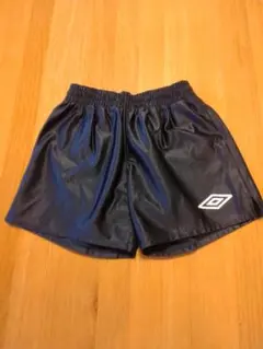 アンブロパンツ