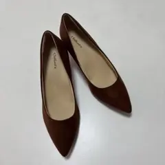 ブラウン スエード ポインテッドトゥパンプス　24.5cmのサムネイル