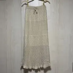 【GU】透かし編み ロングスカート アイボリー Mのサムネイル