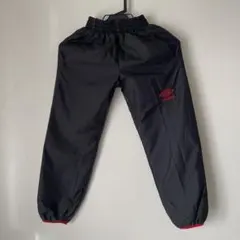 ☆新品未使用☆umbro パンツ　130cm