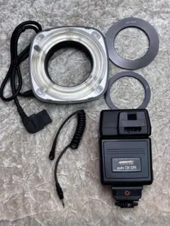Nikon D800E/D800 対応の水中カメラハウジング（防水ケース）です
