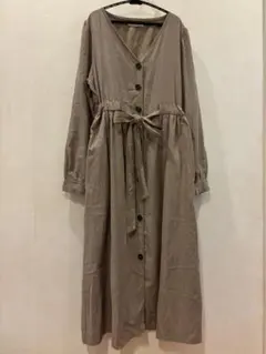 NICE CLAUP ベージュ　シャツワンピース　ワンピース