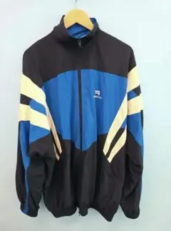 美品〕BALENCIAGA トラックジャケット ナイロンジャケット 5P34 - メルカリ