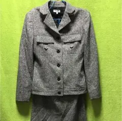 レディース スーツのサムネイル