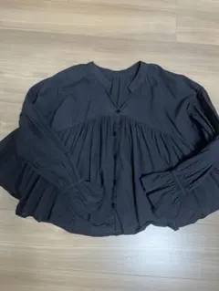 ブラックフレアシャツ 長袖 サイズ6