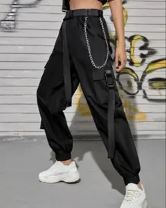 ブラックカーゴジョガーパンツ