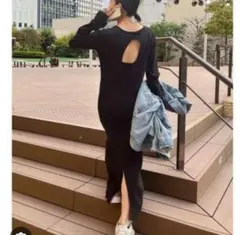 Ungrid バックオープンフィットカットワンピース F