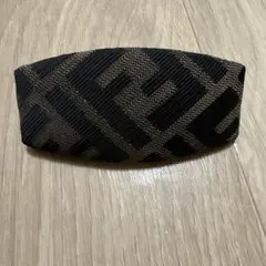 美品FENDI ズッカ柄 ヘアクリップ バレッタフェンディ 1 - メルカリ