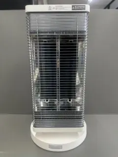 ダイキン ERFT11YS-W 遠赤外線暖房機 セラムヒート マットホワイト 2021年製 中古 美品 ダイキン（DAIKIN） [CER11YS-W] 遠赤外線暖房機 セラムヒート 2022年