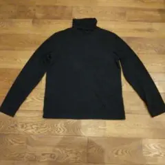 UNIQLOユニクロHEATTECH ブラックタートルネック M
