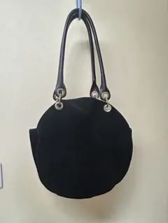 円形ハンドバッグ