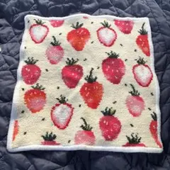 m*a様 フェイラー　ストロベリードット　いちご柄 ハンカチ