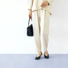 気軽に、きれい見えストレッチ素材のパンツ　北欧暮らしの道具店