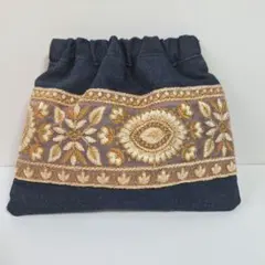 バネ口ポーチ（12㎝）　インド刺繍リボン×デニム　ハンドメイド