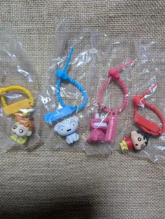 クレヨンしんちゃんカラフルマルチチャーム　ガチャ　４点おまとめ