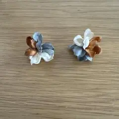 hanairoaiki 片耳　ワッ花 hanairoaiki 片耳 ワッ花