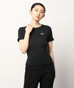 リブ GAPアーチロゴ Tシャツ　ブラック