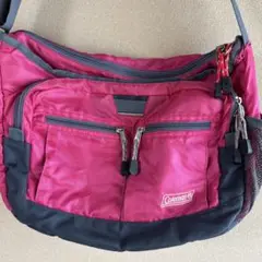 美品 多機能 使いやすい Coleman コールマン ショルダーバッグ ピンク