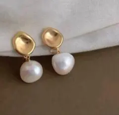 パールピアス ピアス