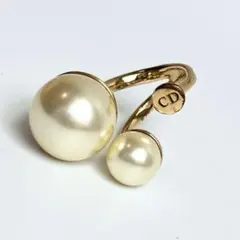 DIOR クリスチャン ディオール トライバル リング ゴールド パール 指輪のサムネイル