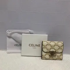 極美品 セリーヌ トリオンフ スモールフラップウォレット 三つ折り財布