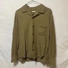 カーキ 長袖シャツ 胸ポケット付き