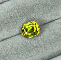 天然スフェーン ルース 4.084ct ソーティング付き - メルカリ