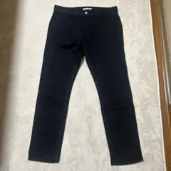 ブラックパンツ　Ｌ