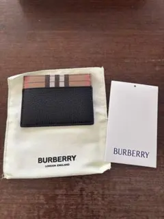 新品　BURBERRY レザー カードケース チェック柄